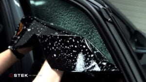 phim-cach-nhiet-o-to